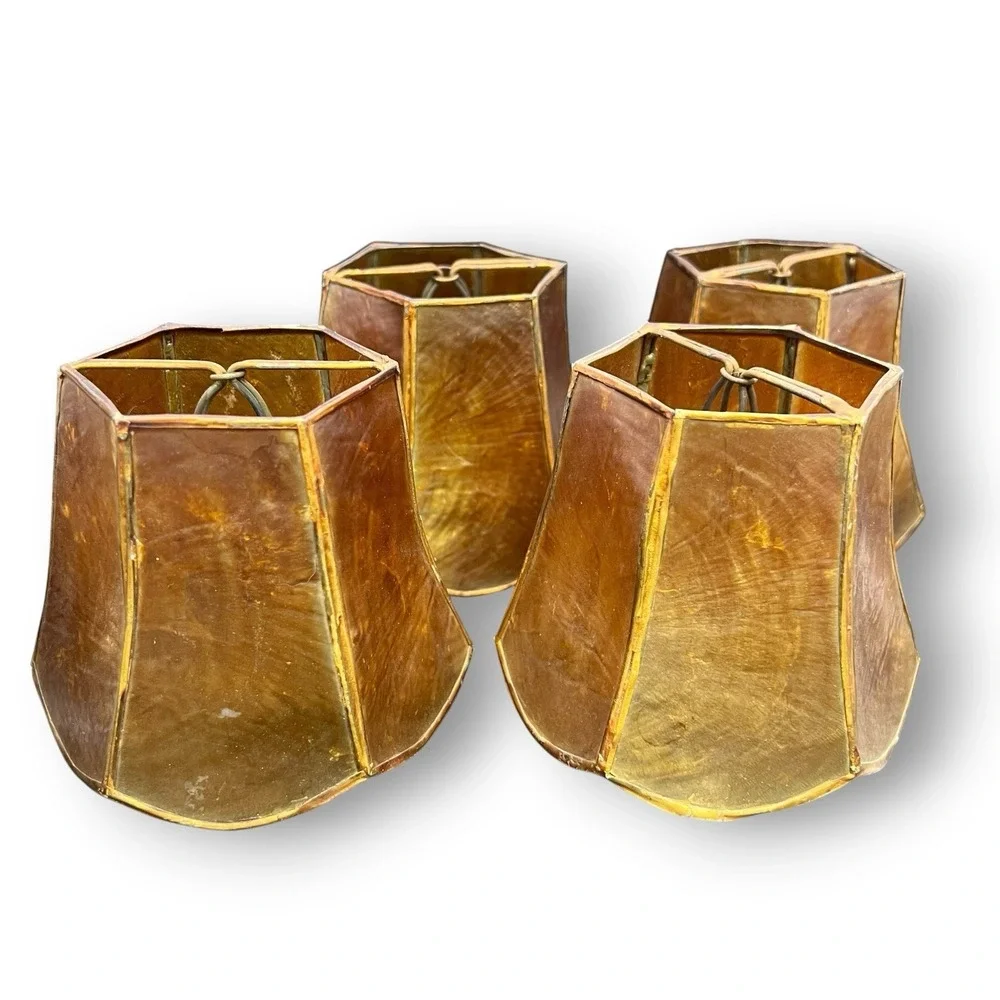 Vintage Set of 4 Amber Capiz Shell Clip-On Chandelier Candelabra Lamp Shades MCM